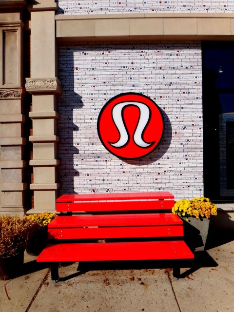 Lululemon  Southport Corridor